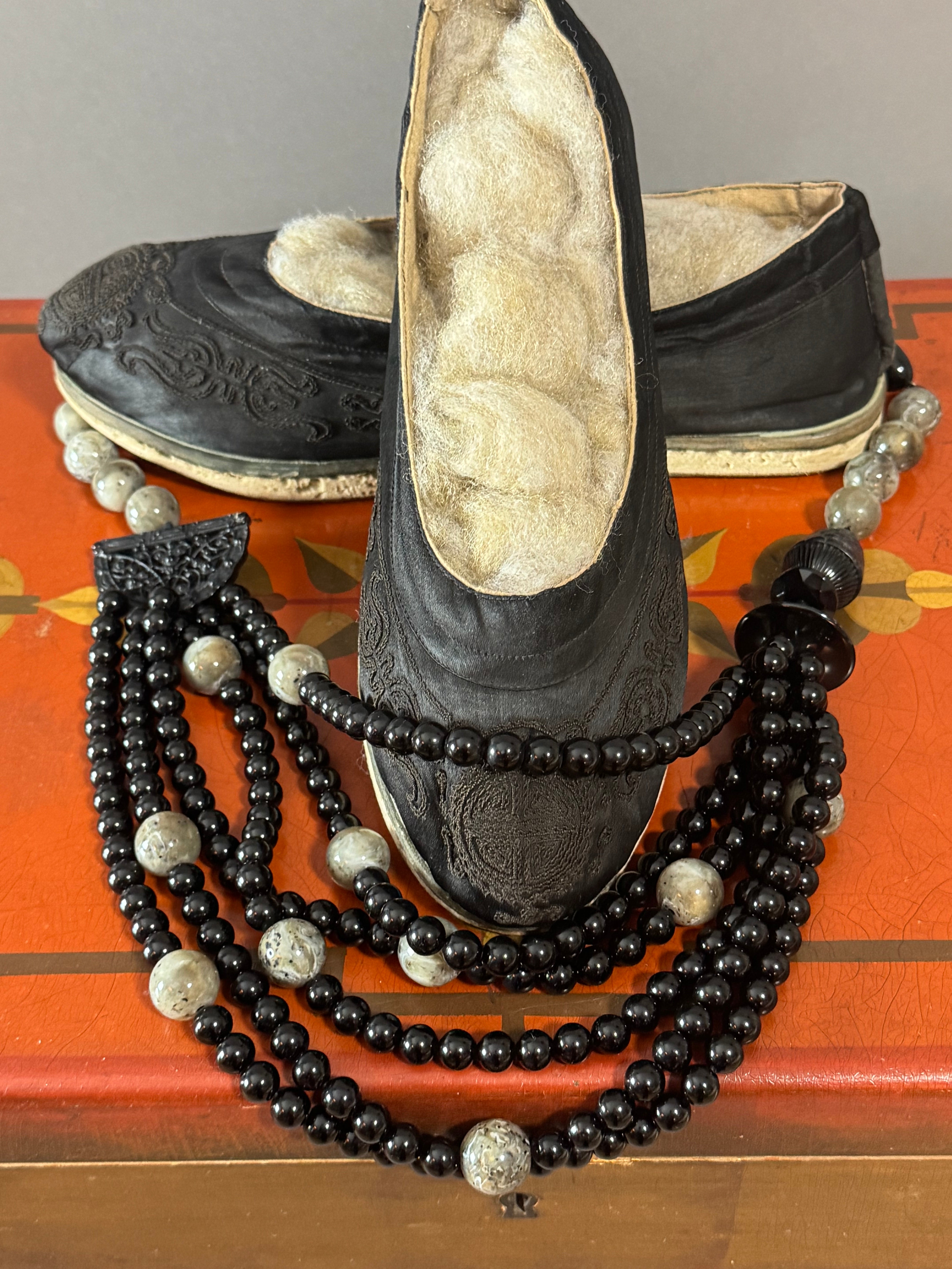 Antique Qing Dynasty Chinese Silk Vintage Manchu Slippers 1900-1910's